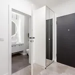 View Prestige Apartment *