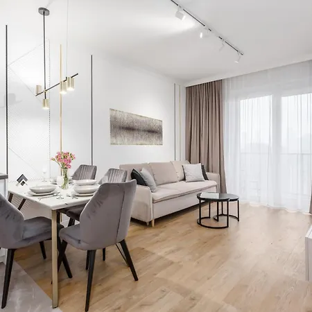 View Prestige Апартаменты Варшава